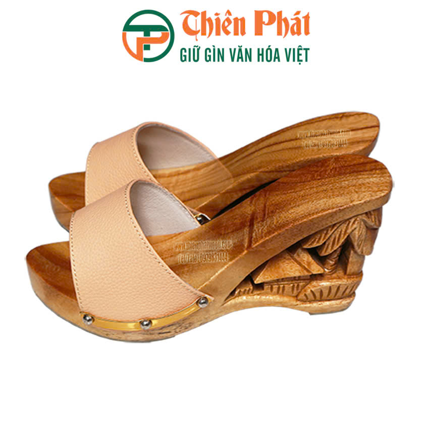 guốc mộc làm từ gỗ xoan tự nhiên cao 9cm quai da thật