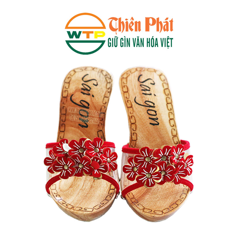 guốc mộc cho nữ cao 7cm quai trong đính hoa đỏ nổi bật