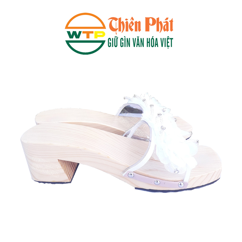 guốc gỗ nữ làm từ gỗ thông cao 5cm