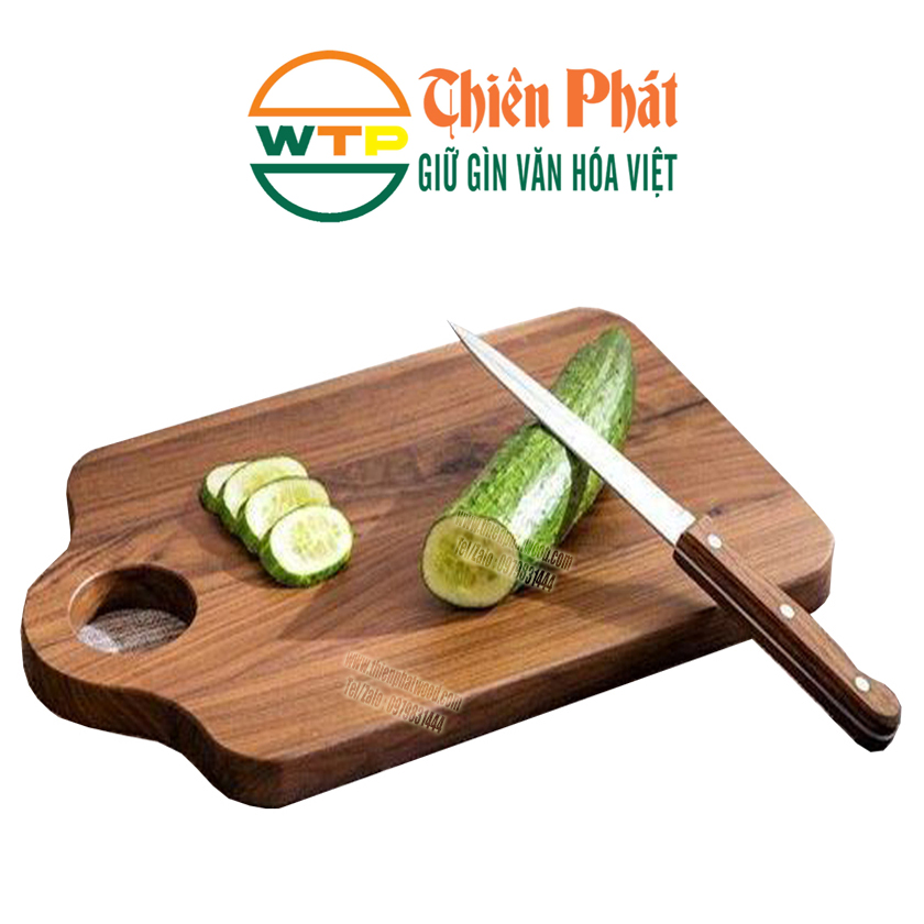 thớt được làm từ nhiều loại gỗ khác nhau đảm bảo đẹp và an toàn